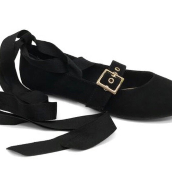 Bamboo Chantel women’s flats - Picture 2 of 3